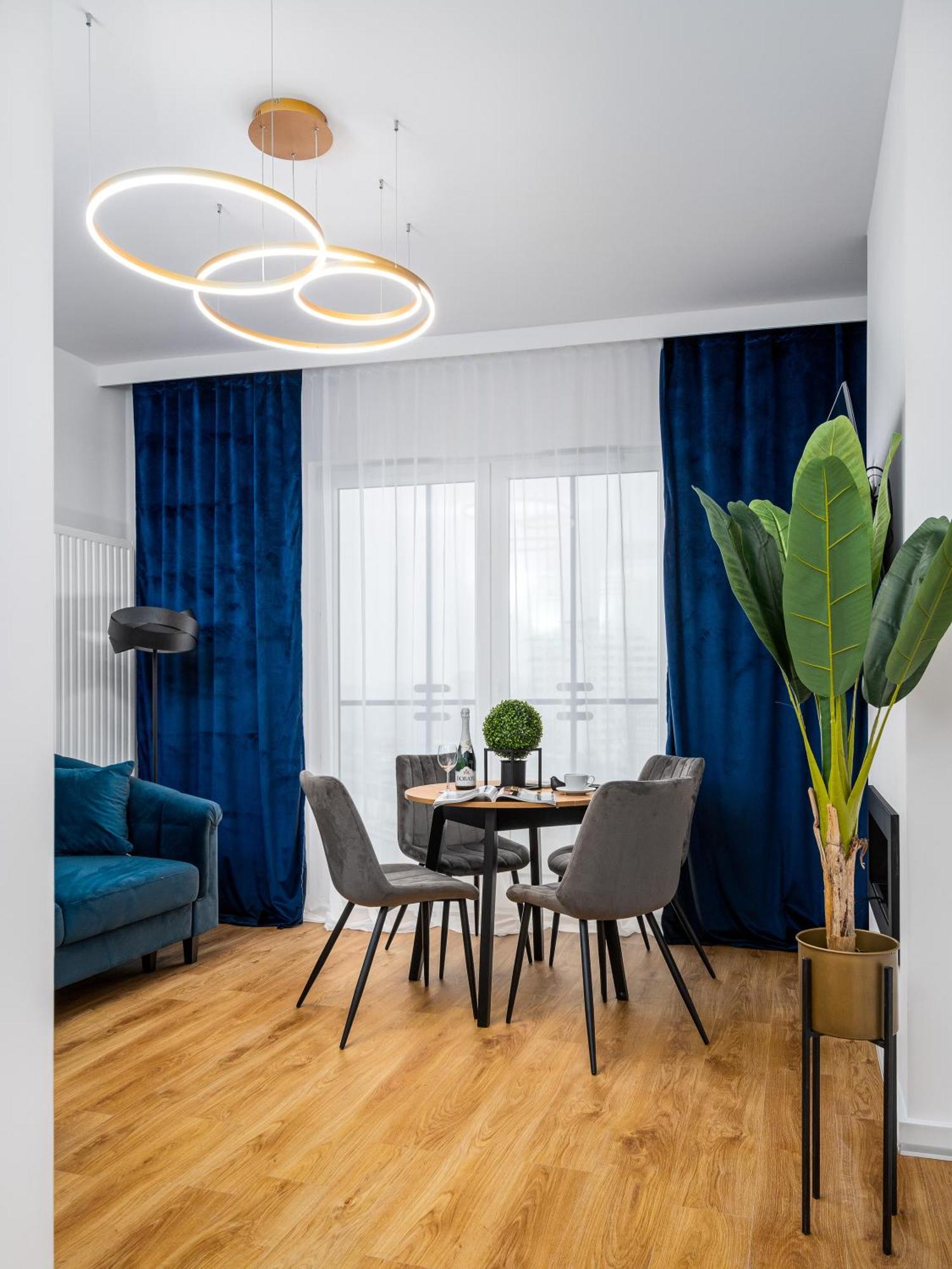Apartamenty 24H Kasprzaka Варшава Екстер'єр фото